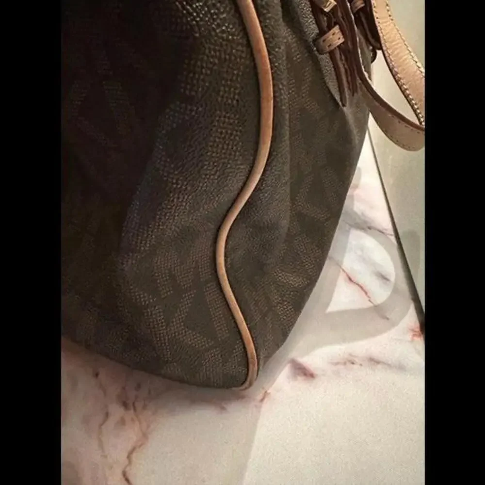 Elevate Your Everyday Look w/ the Gently Loved Michael Kors Brown Monogram Bag - Picture 3 of 10